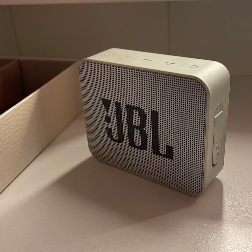 JBL GO2 - Waterproof Ultra Portable Bluetooth Speaker